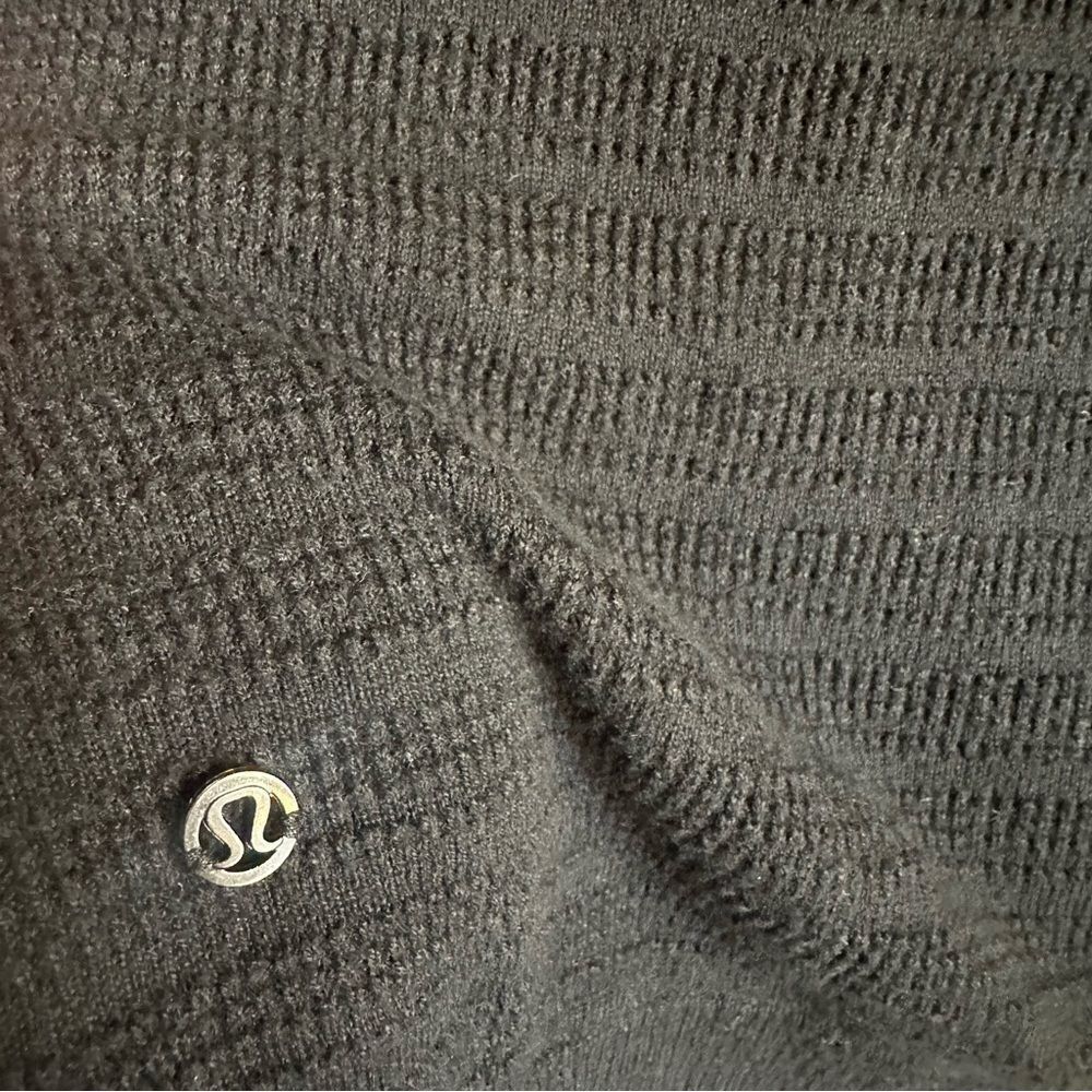 Lululemon find your calm wrap drape waterfall knit black cardigan sweater size 2 - Picture 6 of 7